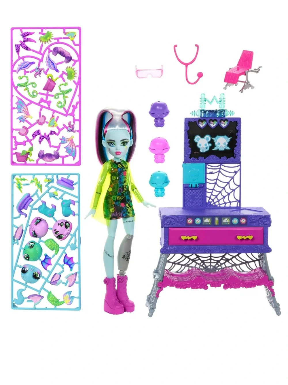 Monster High Frankie Stein Make A Monster Pet Doll Playset 30+ Accessories *NEW*